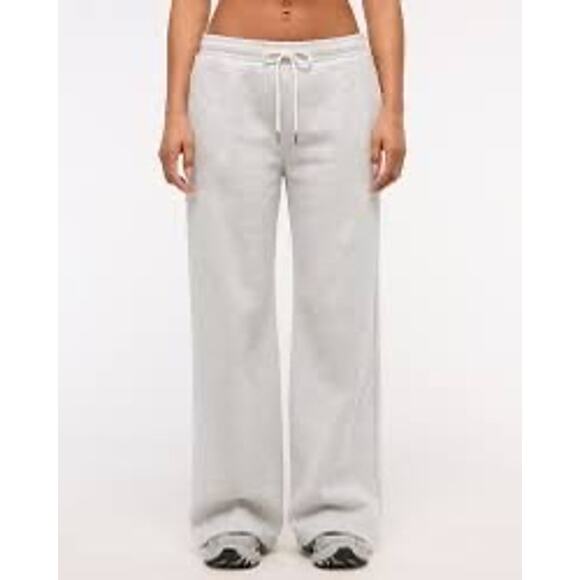 Abercrombie & Fitch Lounge Wide Leg Gray Sweatpants Size Small - Picture 1 of 8